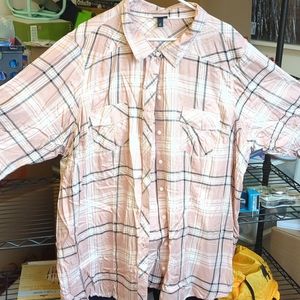 Long Sleeve button down pink plaid Torrid female shirt